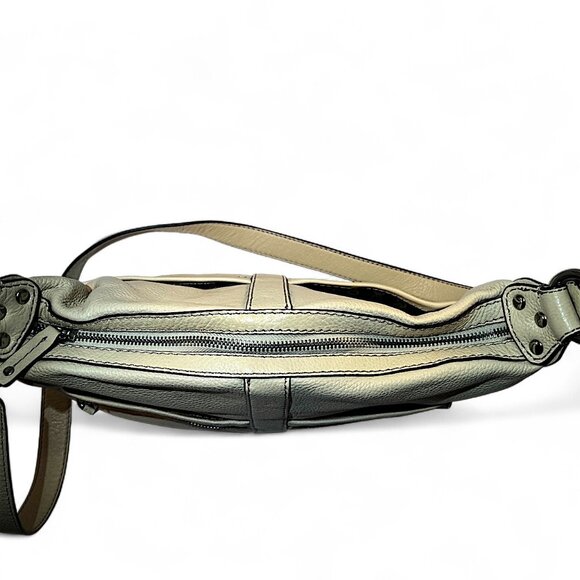 Tignanello Camel Color Leather Purse Crossbody Zipper Closure11 Pockets 3 Inside - Picture 3 of 15